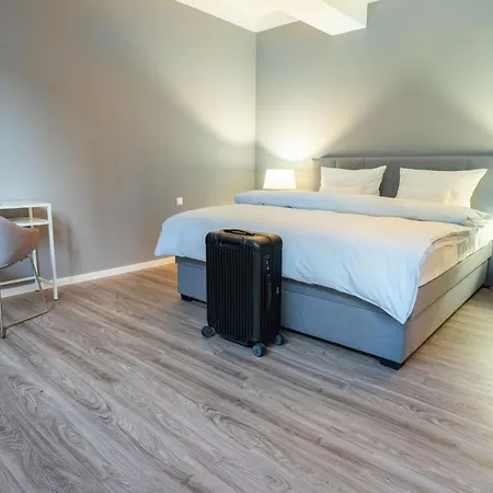 Stylisches City-apartment 56 M² شقة *